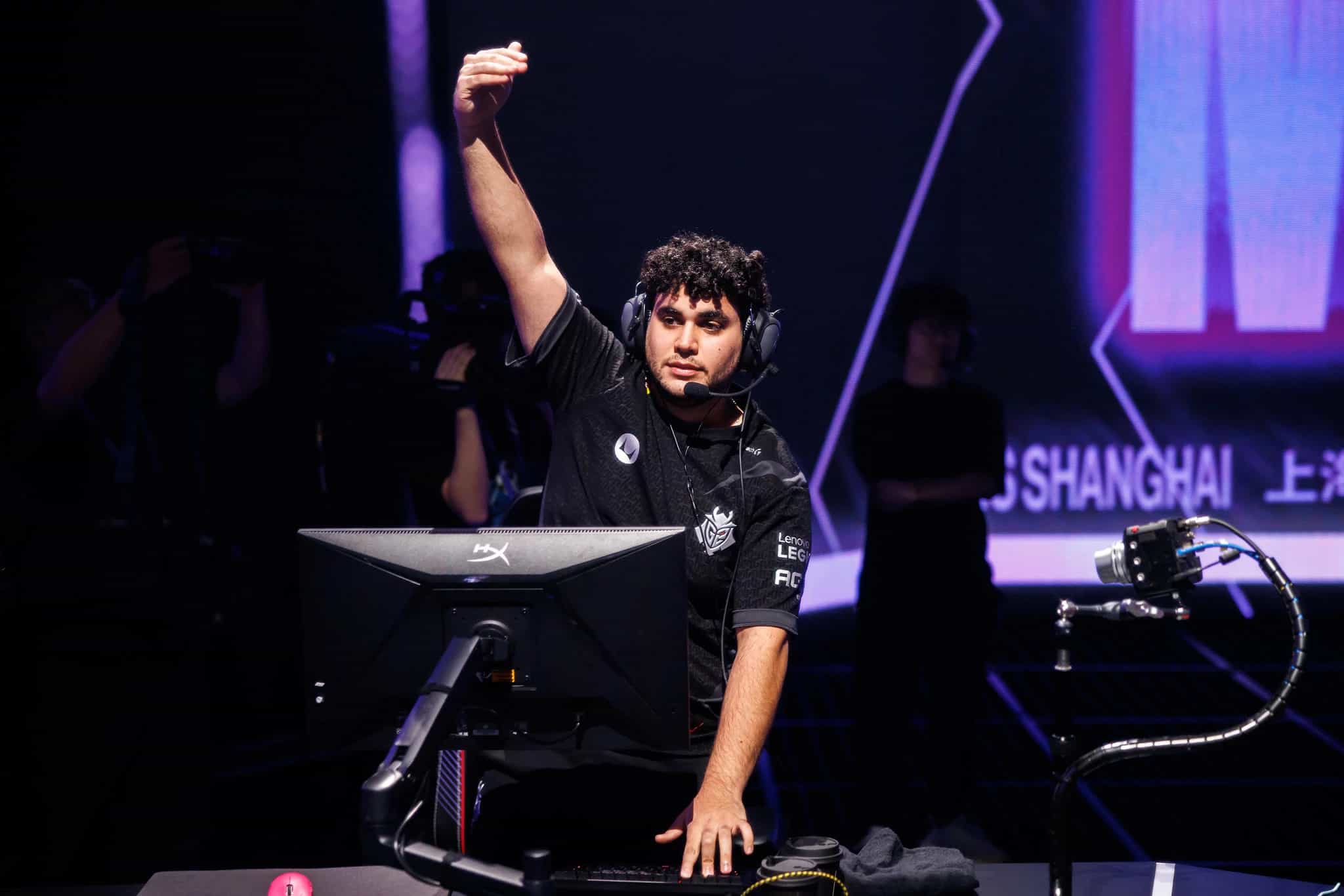 G2 comeback from 2-11 deficit to secure Masters Shanghai Finals Weekend