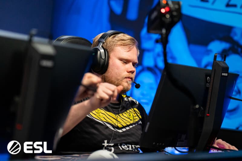 Magisk (credits: ESL)