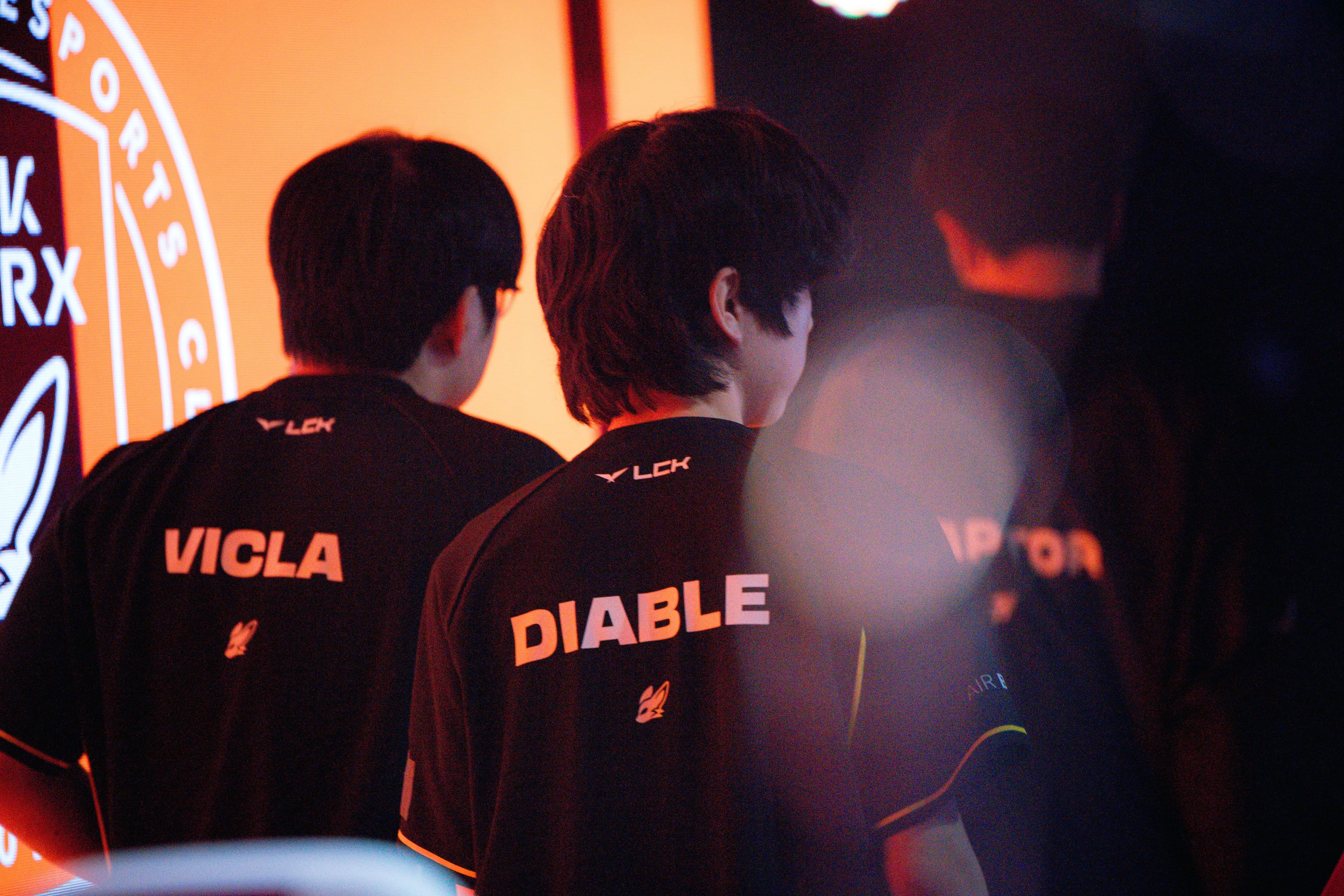 BNK FEARX at First Stand 2026