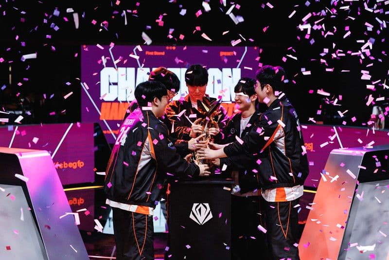 HLE First Stand 2025