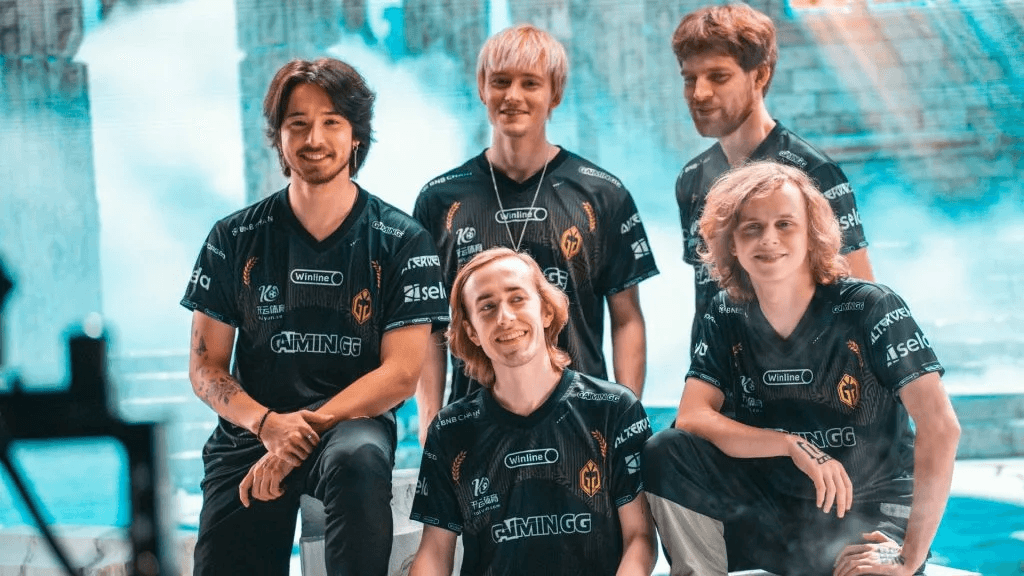 Dyrachyo: "A gente picka o que achar que é quebrado"