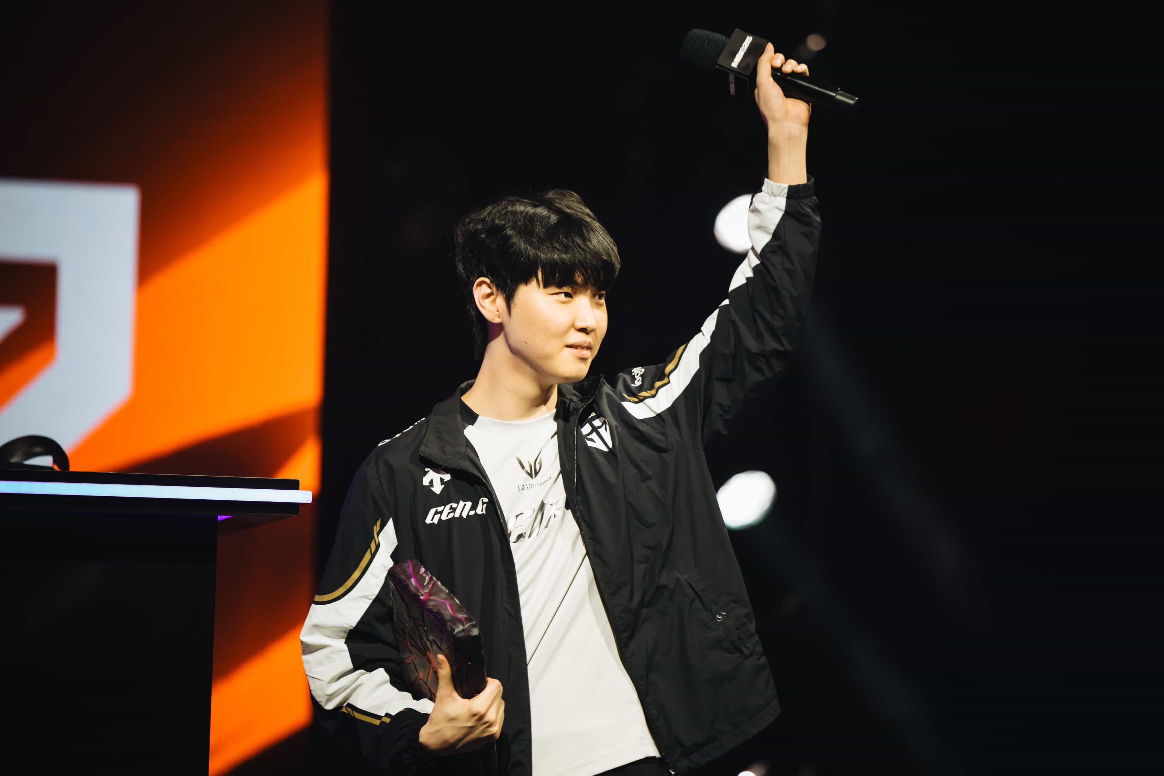 ¡Chovy lo hace de nuevo! Anunciados todos los premios de la temporada LCK 2026