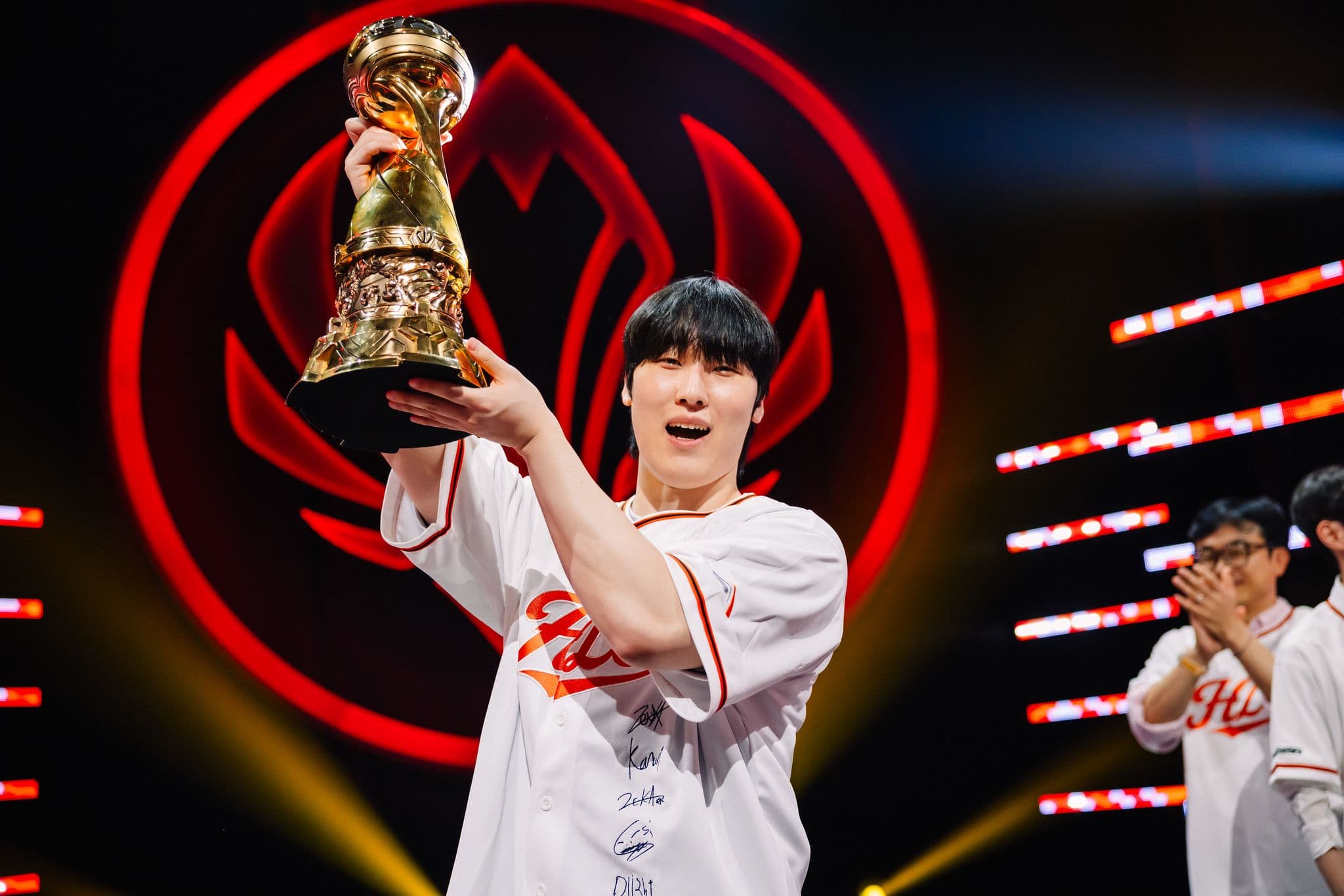After winning MSI earlier this year, Zeka will look to secure a second consecutive international title at Worlds 2026. (Credit: Colin Young-Wolff/Riot Games)