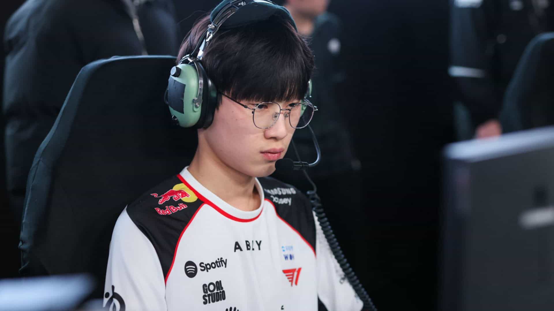 Oner Replaced by Painter for T1 Homeground