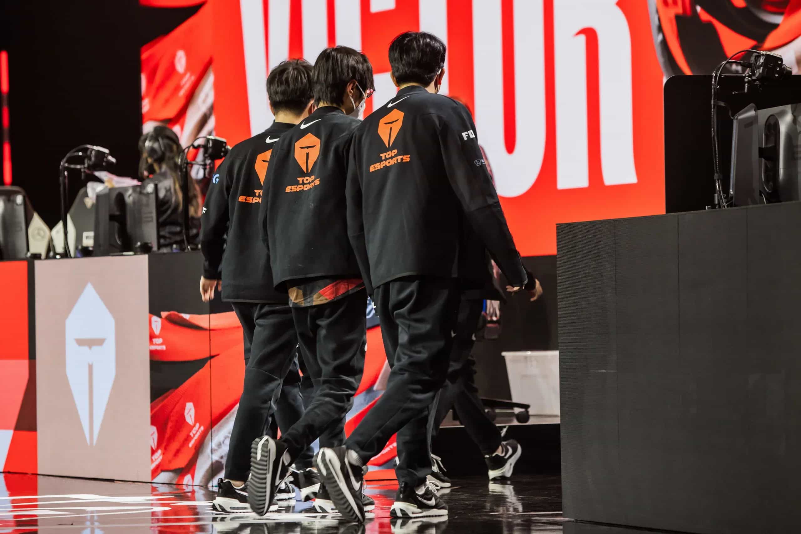 Top Esports Report their Jungler naiyou for Potential Match-fixing