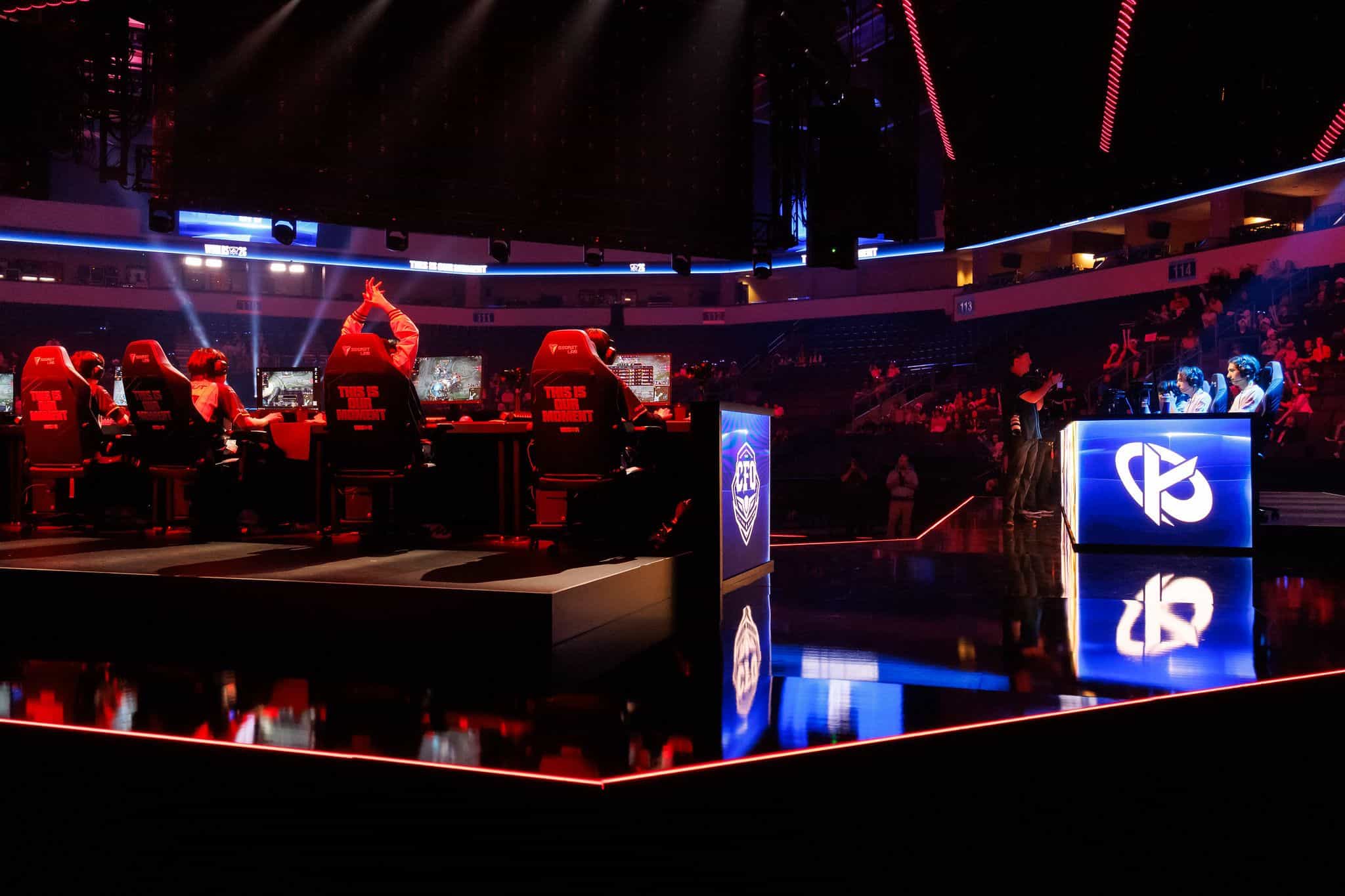 Repeated Pauses Spark Controversy During KC vs CFO at Worlds 2026