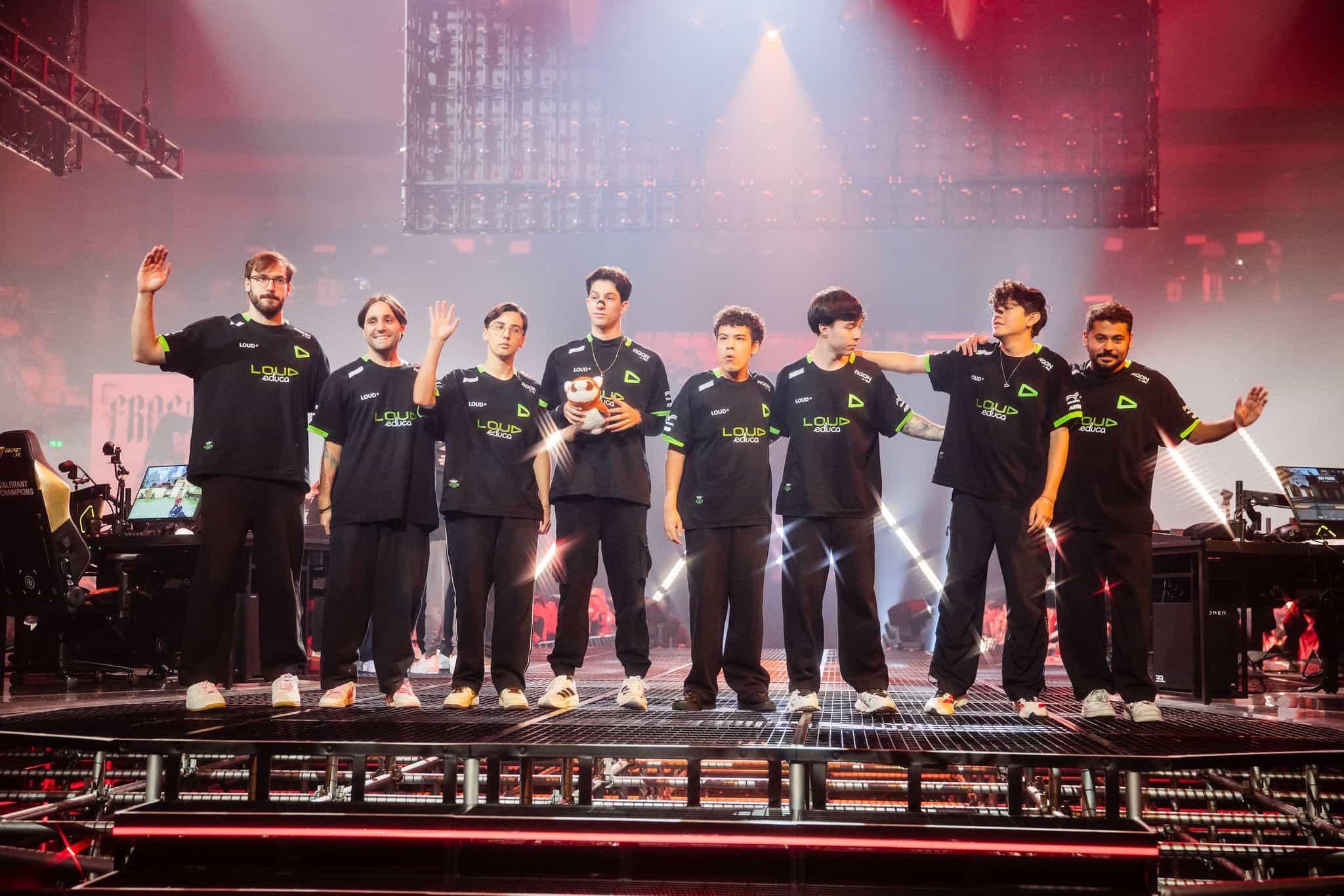 LOUD Vence Atual Campeã Mundial e Garante Top 3 no VALORANT Champions 2026