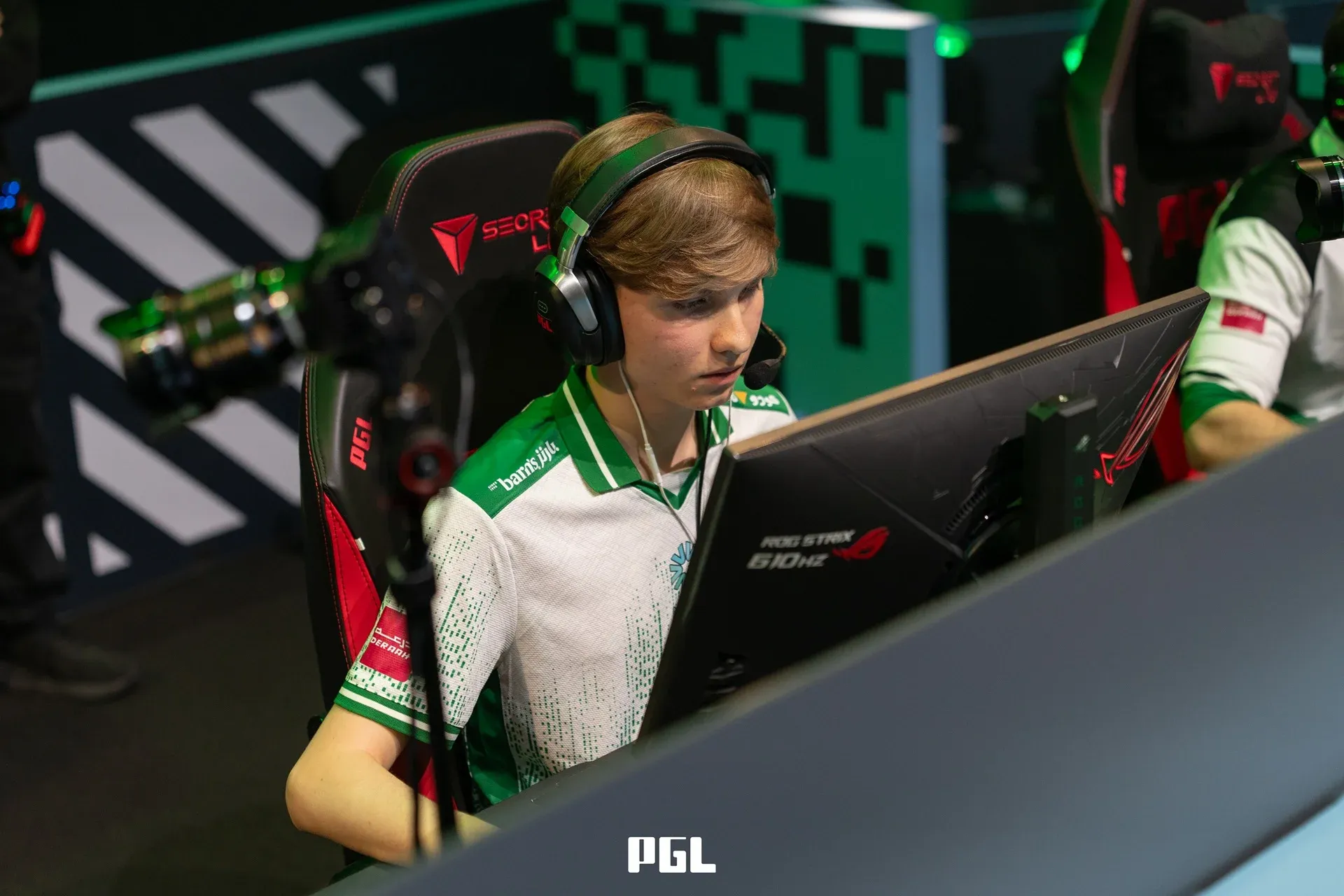 m0NESY's AWP will be Crucial to take Falcons over the finish line (credits: PGL)