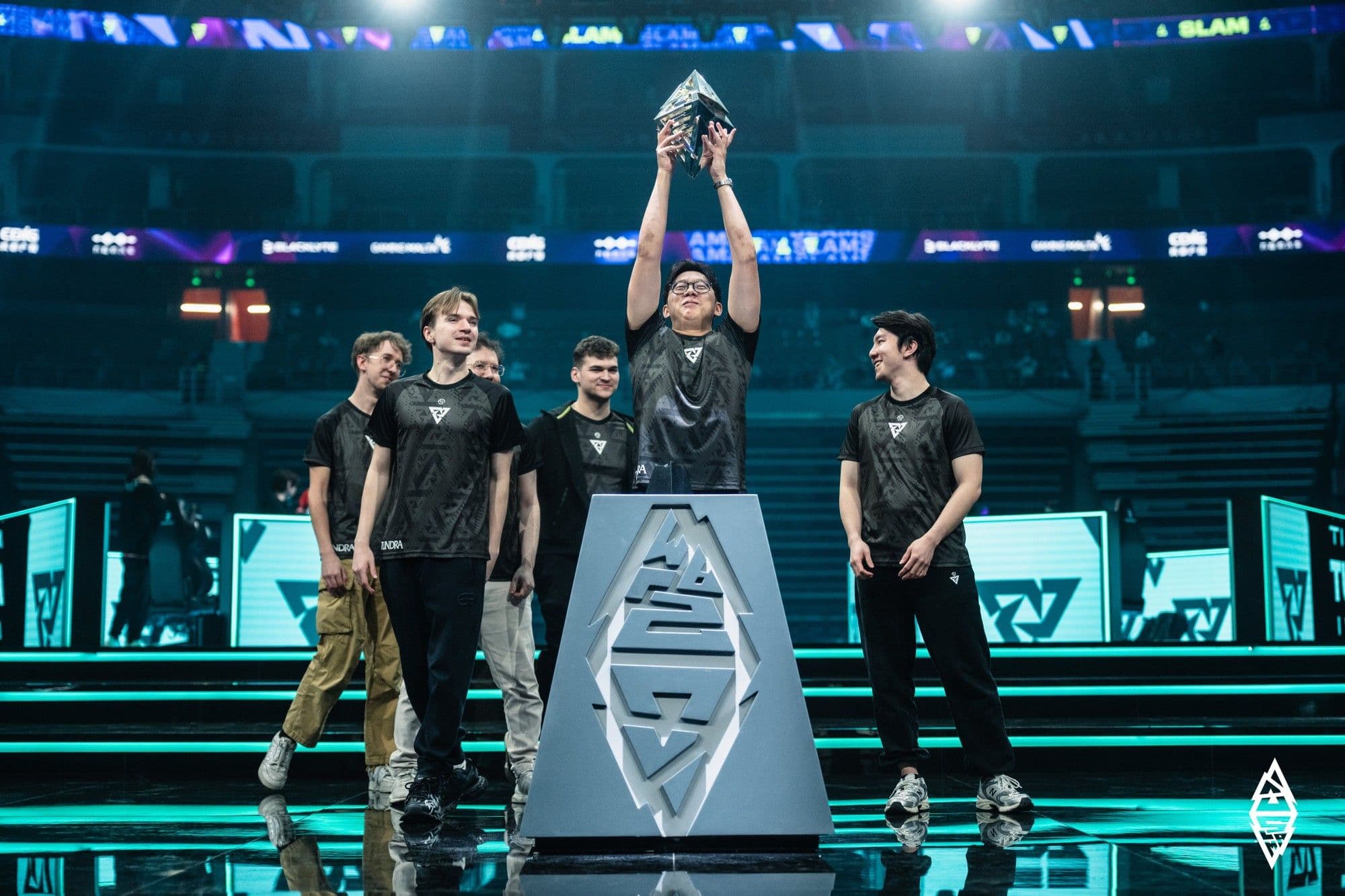 Tundra Esports dominated the BLAST Slam in 2025.