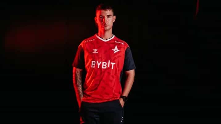 Device pode ser o novo jogador da 100Thieves