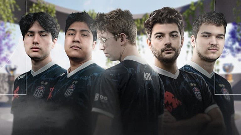 Ceb falou em entrevista sobre o que acha do novo elenco.