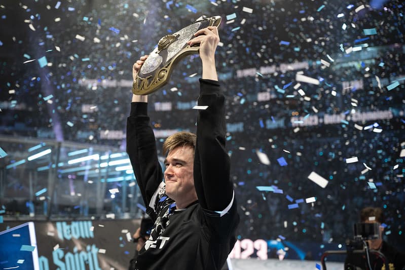 Miposhka logo após o fim do International em 2023.