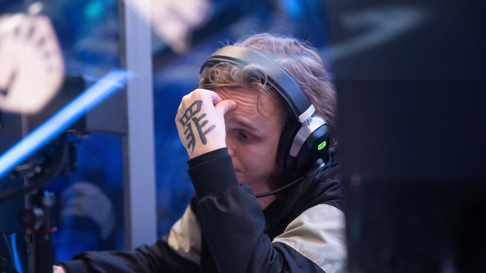 Dyrachyo reagindo mal à pressão no International.