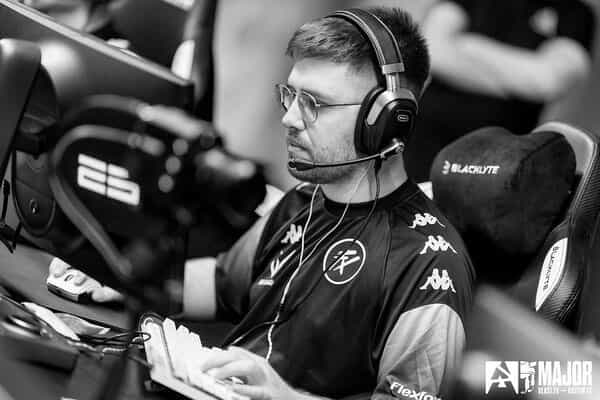 Fluxo é Eliminada da ESL Pro League Season 22 Após Derrota por 2-1 para a G2