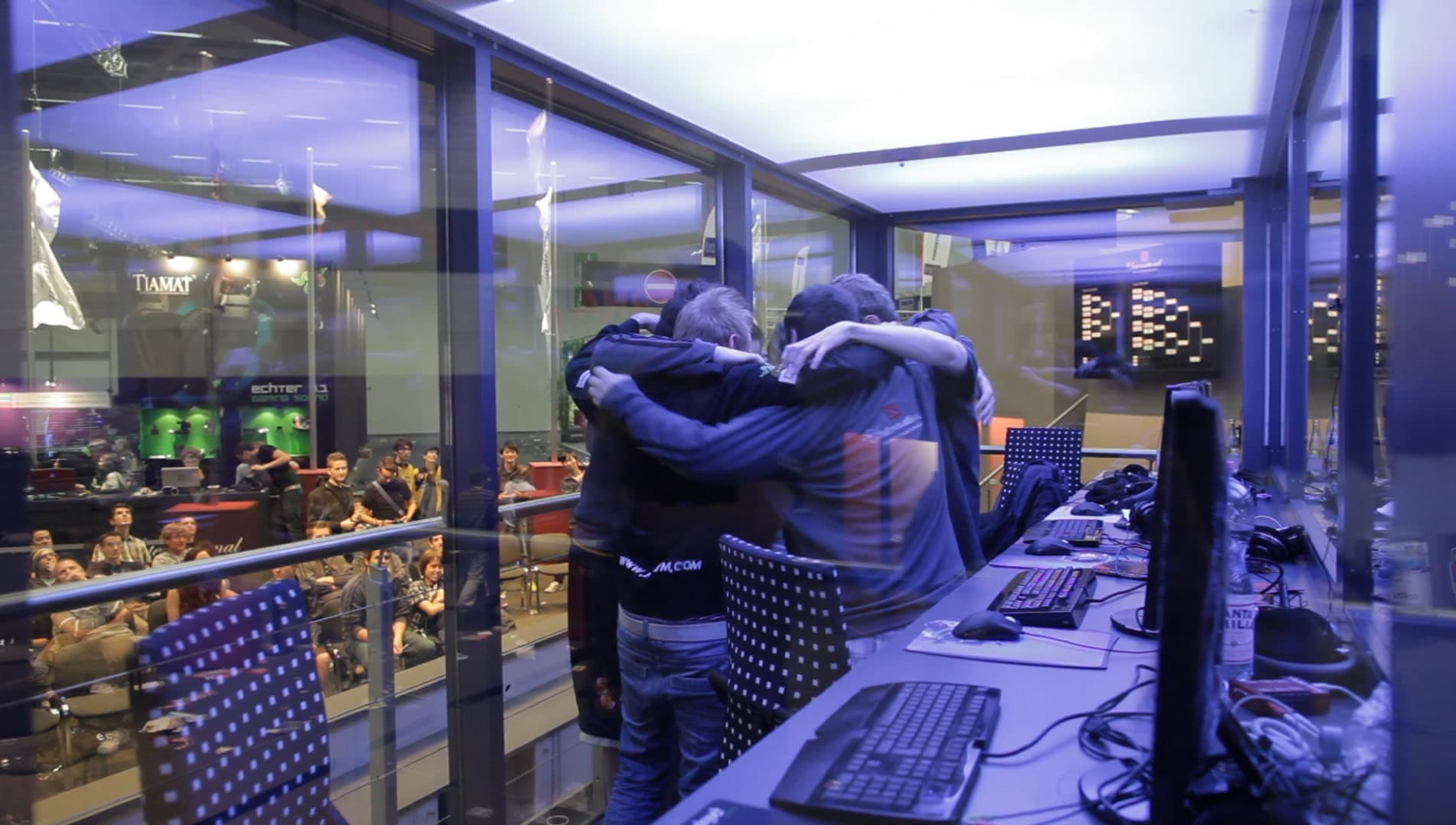 Nas entretrilhas: a história do TI através do som