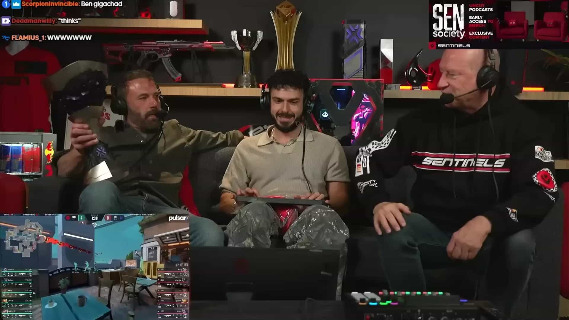 Batman gamer? Ben Affleck aparece em live de VALORANT assistindo a 2G x Sentinels na live do Tarik