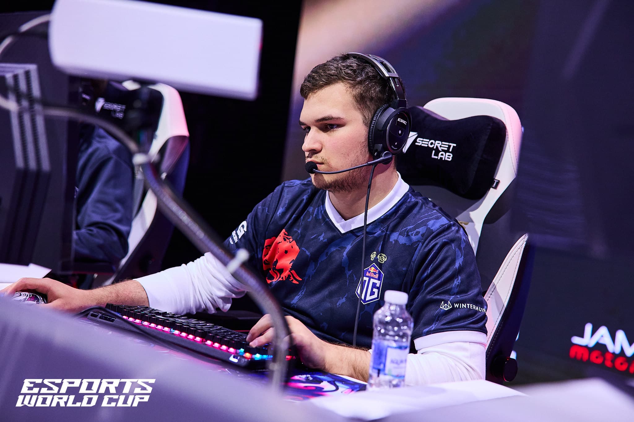 bzm na midlane é um sonho que a Tundra não verá realizado.