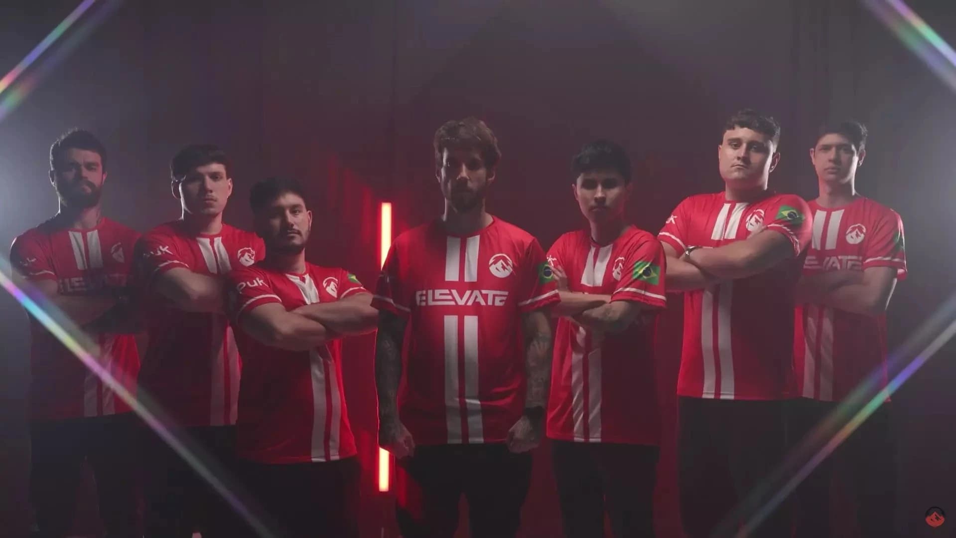 Elevate contrata elenco Brasileiro para jogar na Ásia e causa polêmica no Rainbow Six