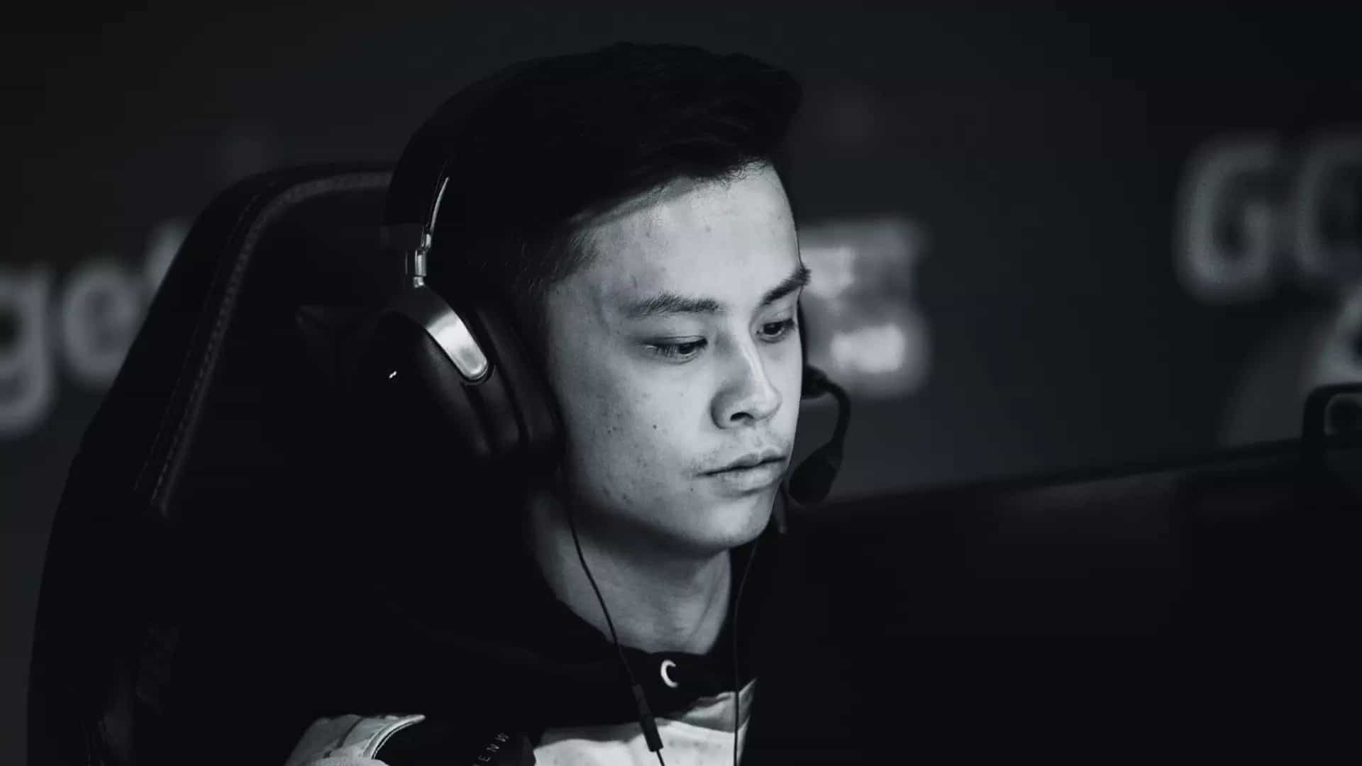 Stewie2K é acusado de Scam por MitaoCatCS, trader de skin famoso no CS2