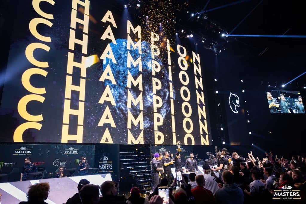 A Furia conseguiu conquistar o título sob o IGL arT, tornando-se seu primeiro título de LAN desde 2019. Fonte da imagem: Elisa Esports