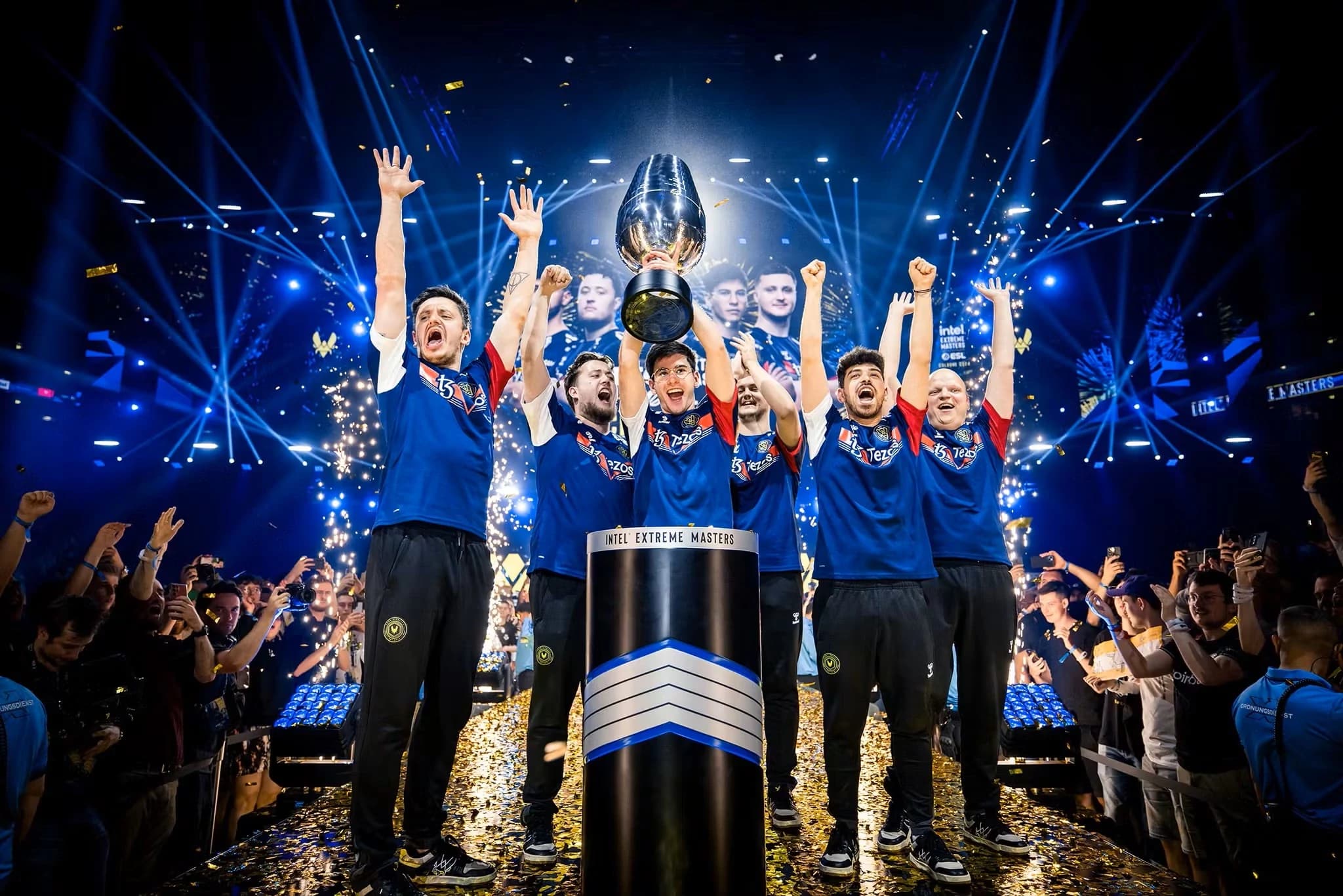 IEM Cologne 2025 Playoffs: Times, Jogos, Prévias e Previsões