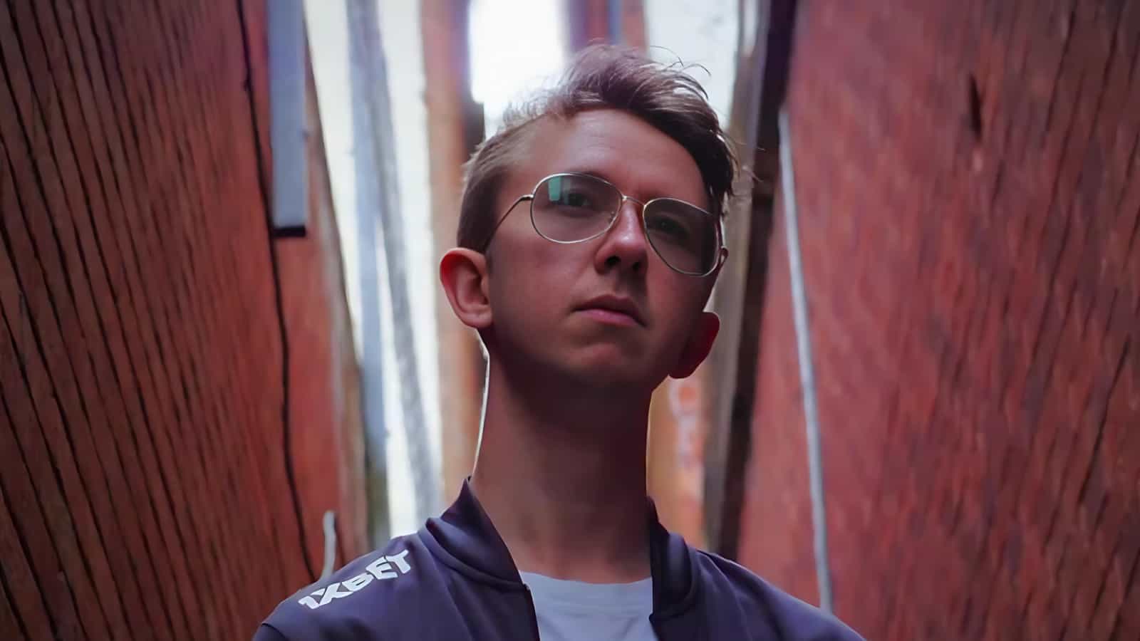 OG lança série Origins em parceria com a 1xBet