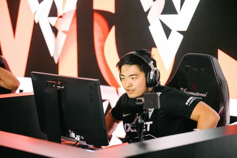 Sneyking sobre a Team Falcons: "Terceiro lugar não foi tão ruim"