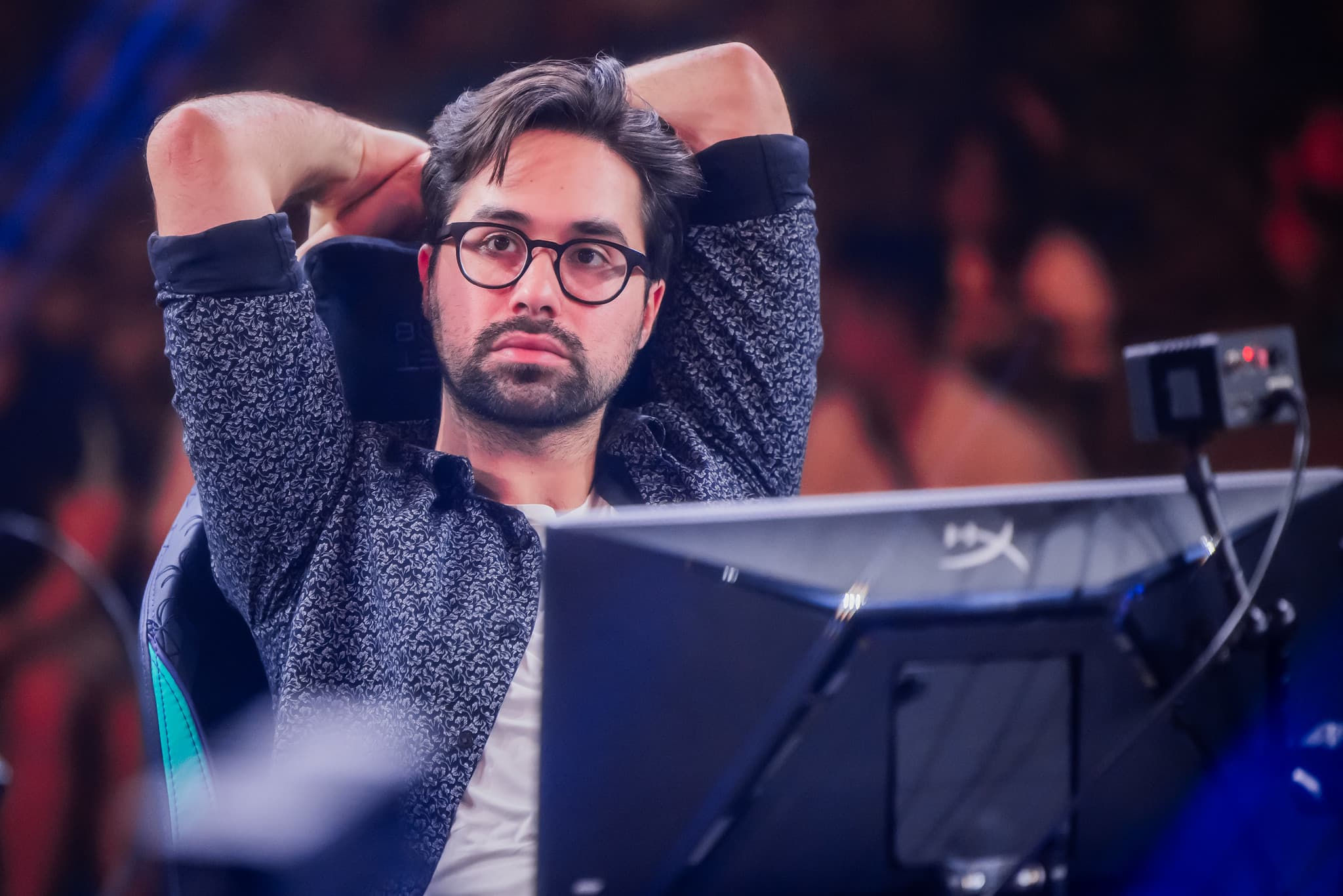 Wolfe Glick tem um novo brasão no peito.