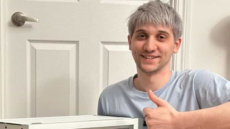 Arteezy volta ao centro das atenções