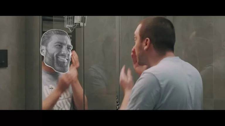 Gerente do Team Spirit se olhando no espelho