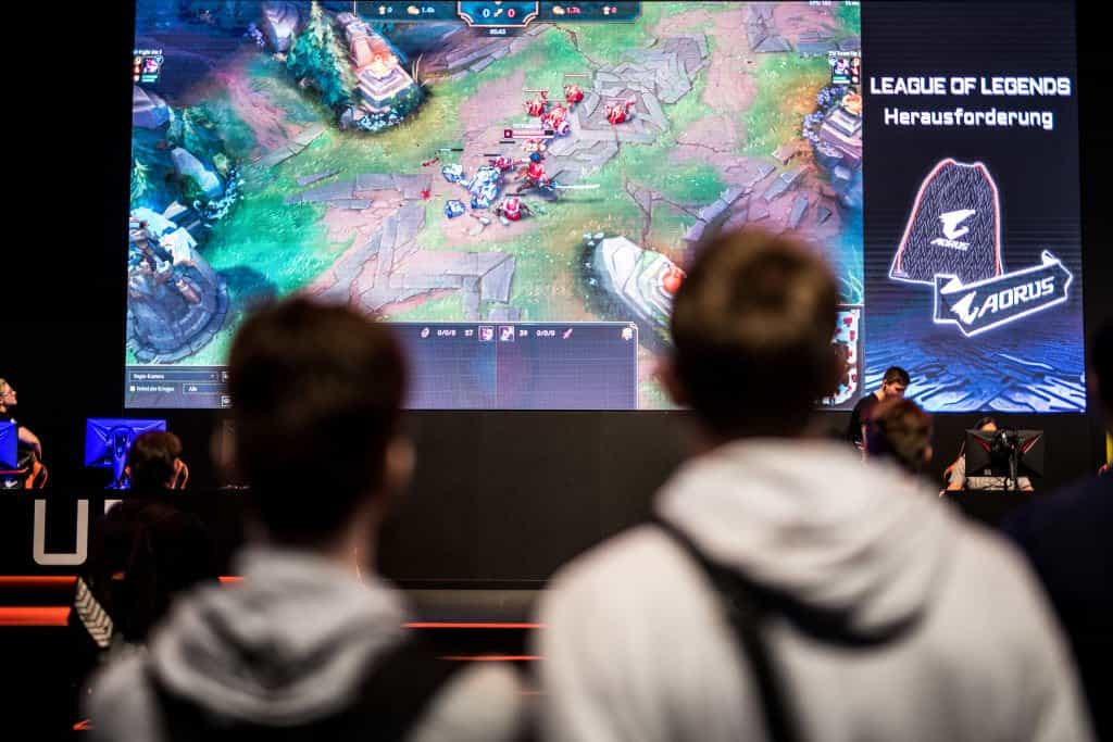 Riot Games comemora 10 anos de League of Legends no Brasil em 2022
