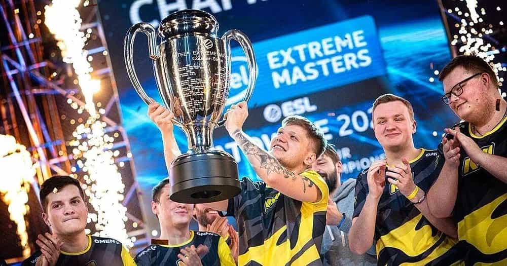 S1mple Encerra História de Nove Anos com a NaVi e Se Junta à BC.Game