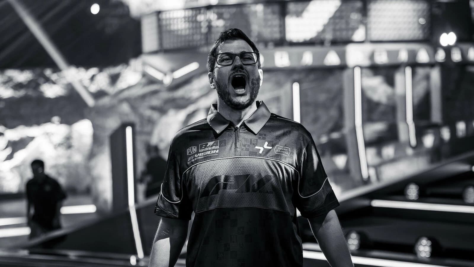 Strafe Recomenda: Astini Dota