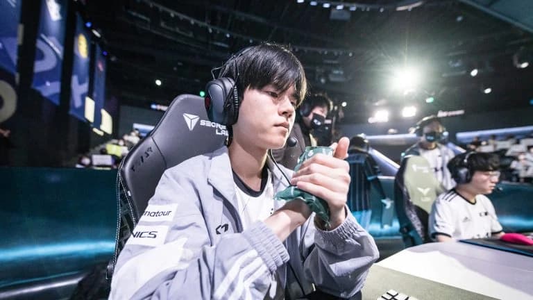 Faker breaks a record, Deft breaks LSB: LCK Week 1, Day 3 recap