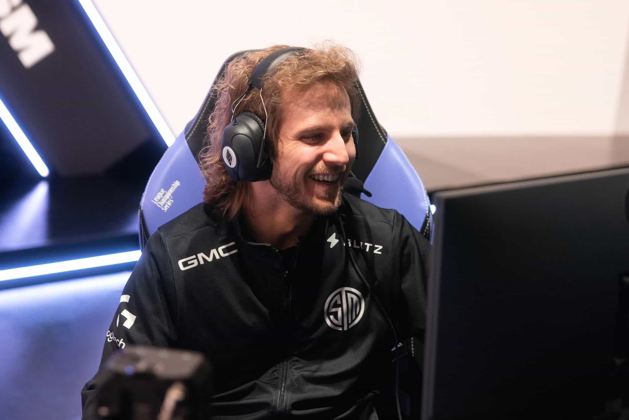 Upsets and underperformers: LCS Week 4, Day 2 recap