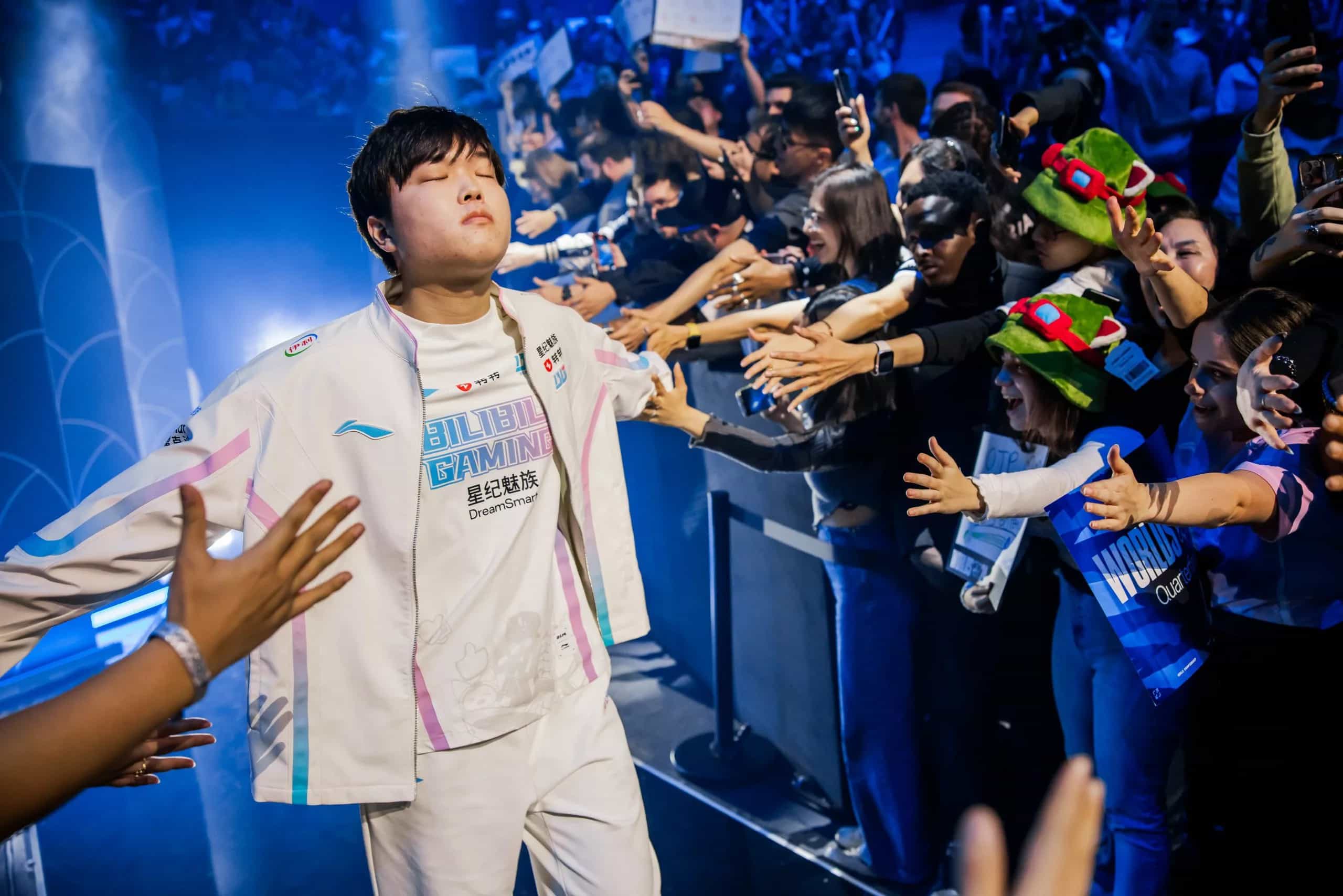 Bilibili Gaming eliminates Hanwha Life Esports at Worlds 2024 Quarterfinals