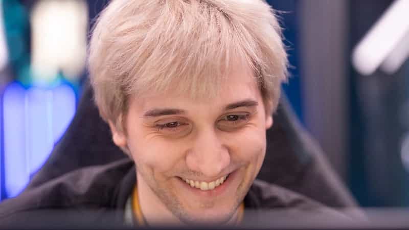 Bulba praises Arteezy for his help with Shopify Rebellion