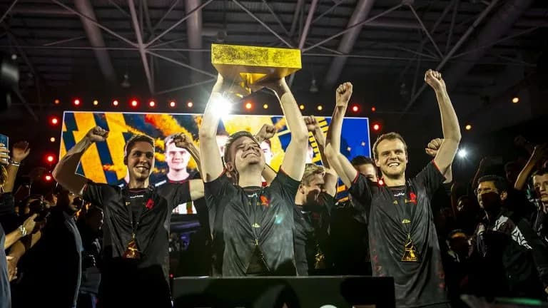 Astralis win Blast Pro Series Global Final 2019