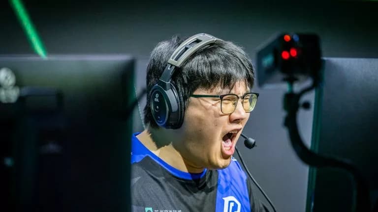 Azure Ray player hype