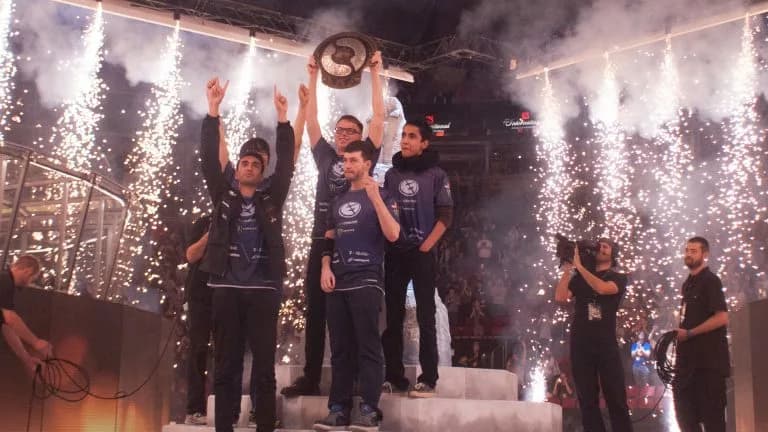 EG winning The International 2015Credits: Flickr/ Valve