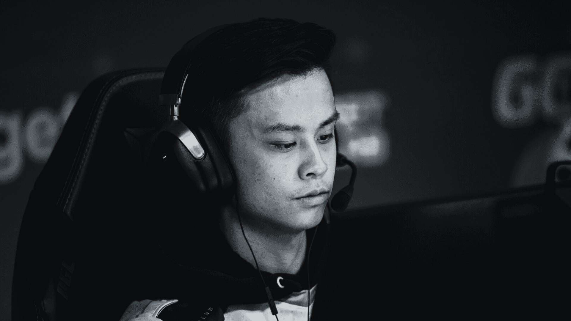 Former Major Winner Stewie2k Accused of Scamming Skin Trader MitaoCatCS