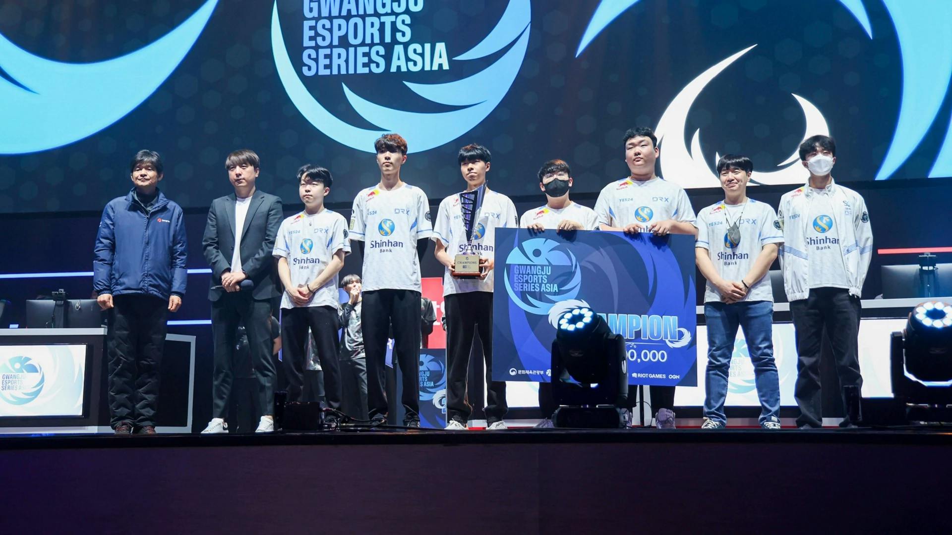 VCT Pacific Pre-Show: DRX lifts the Gwangju Esports Series Asia trophy