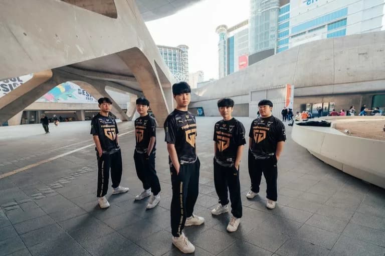 Strafe Selections: The Best League of Legends Teams in 2023