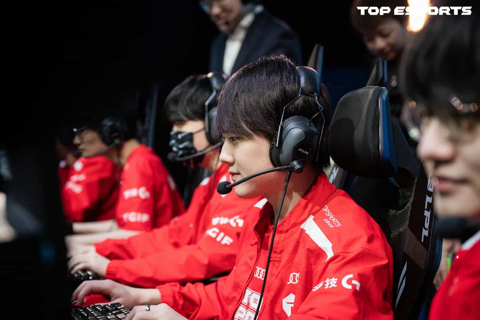 TES vs. WE: LPL Playoffs Recap