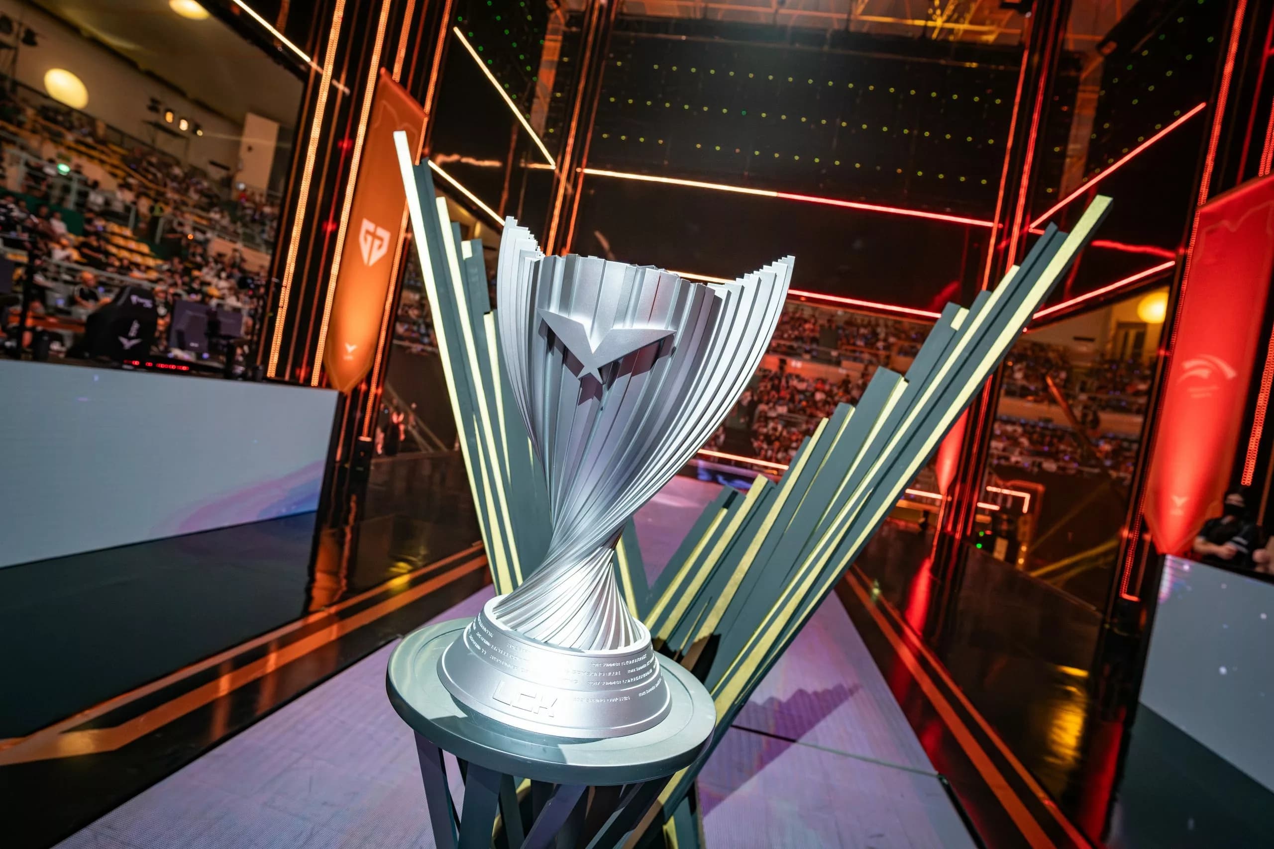 LCK 2025 Season: Format, Schedule, Opening Matches, and More