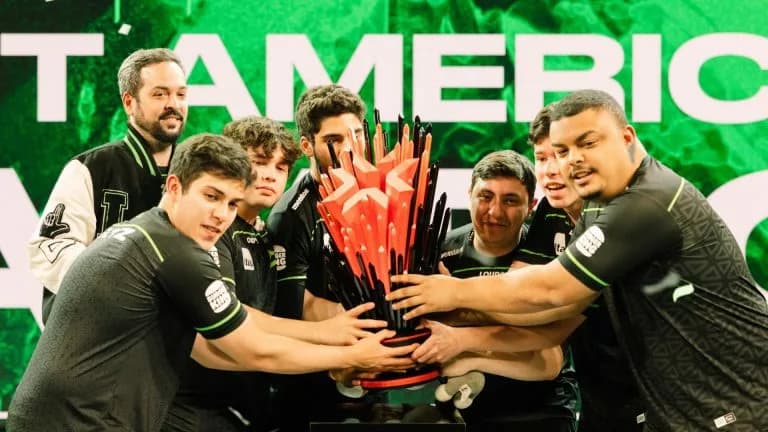 LOUD winning the VCT Americas 2023