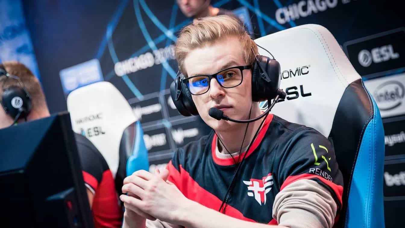 NaToSaphiX Bids Farewell to Competitive Counter-Strike