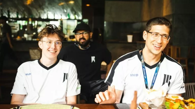 Shopify Rebellion Bali Major Dota 2