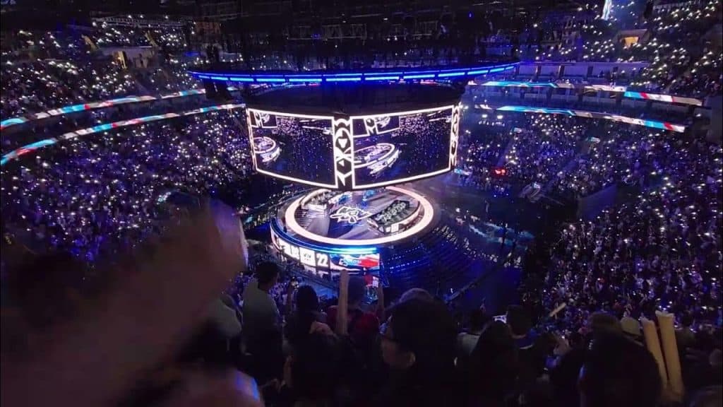 Worlds 2022 Chase Center Silver Scrapes