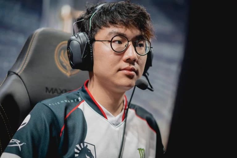 Golden Guardians support Olleh leaves roster to complete military service